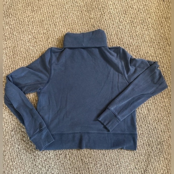 Athleta Tops - Athleta CROPPED FUNNEL NECK IN NIRVANA XXS